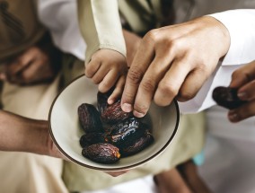 探索营养均衡的饮食之道，有益于健康的食物选择