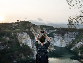 探索美丽海滨的魅力，日照李伟的旅行之旅