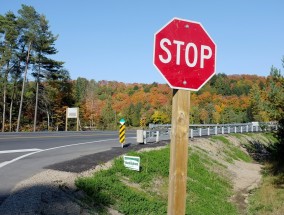 广东部署岁末年初道路安全 强化综合治理