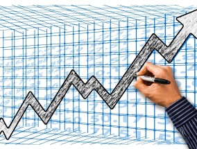 人均可支配收入首超4万 中位数3.47万元