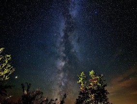 双子座流星雨七点是否会出现？——揭秘星空奇观！