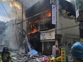 韩国一网吧发生瓦斯爆炸 3人受伤火灾被扑灭