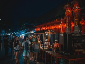 海口海大夜市，舌尖上的独特美食魅力之旅