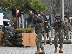 韩国男子为逃兵役增重至102公斤 被判缓刑一年